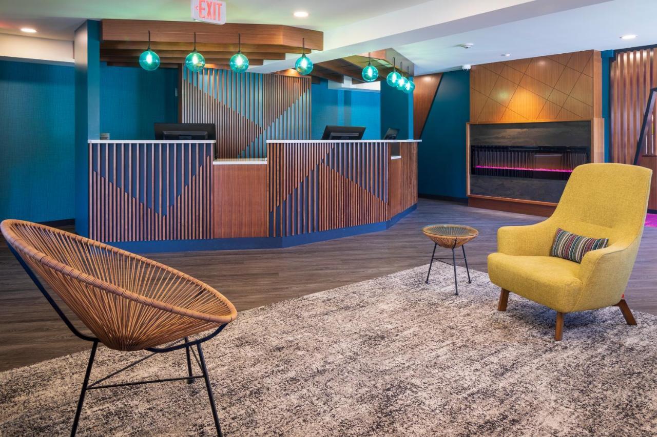 Accent Inns Vancouver Airport Richmond Esterno foto