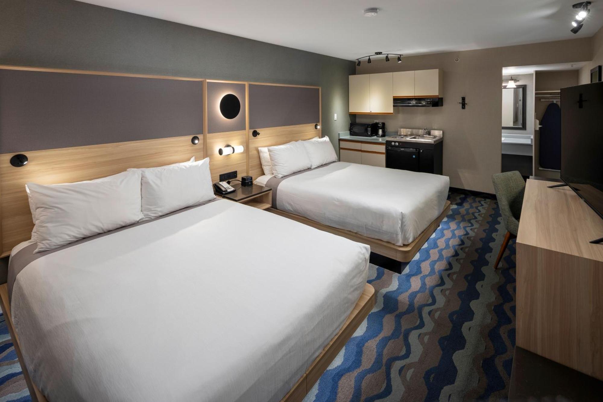 Accent Inns Vancouver Airport Richmond Esterno foto