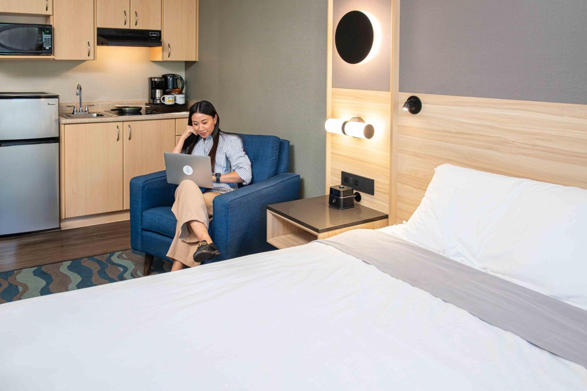 Accent Inns Vancouver Airport Richmond Esterno foto
